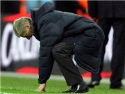 Bóng đá anh, ngoại hạng anh, lịch thi đấu euro 2012, Wenger: Tự làm khổ mình